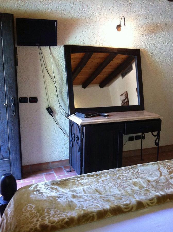 Hotel Sarajet E Pashait 1 Dhërmi Extérieur photo